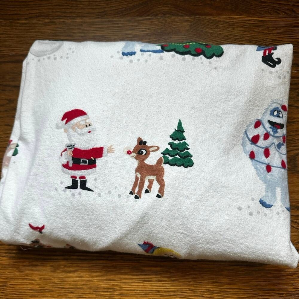 Pottery Barn Kids Flannel Christmas Holiday Rudolph Fitted Crib Sheet White Red